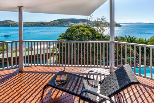 Casuarina Cove 13 on Hamilton Island by HamoRent