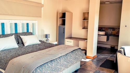 Lodge @ Bankenkloof Private Game Reserve