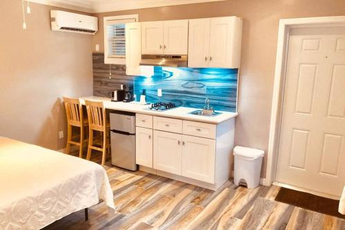 King & Queen Suite #7