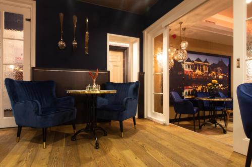 Restaurant, Hotel Cafe Restaurant De Posthoorn in Dongeradeel