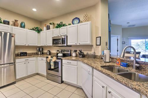 Spacious Clermont Getaway about 10 Miles to Disney! in Orlando, USA