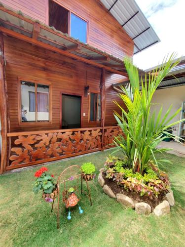 Garden, CASA BLANCA HORTENCIA in Morona-Santiago