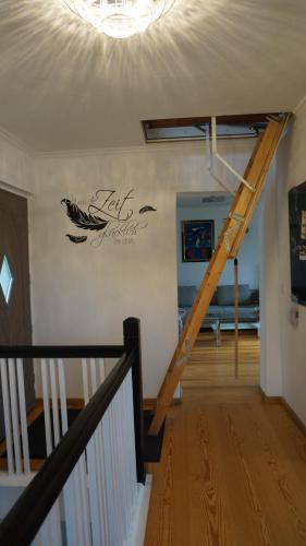 Зручності, Hanghaus der Villa Oderblick in Хорін