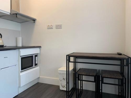 Luxury Suites near Wembley Stadium, Wembley Arena, London Designer Outlet 2