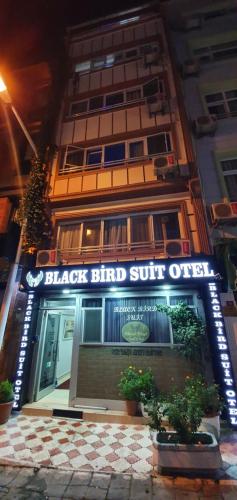 Black Bird Suite Hotel