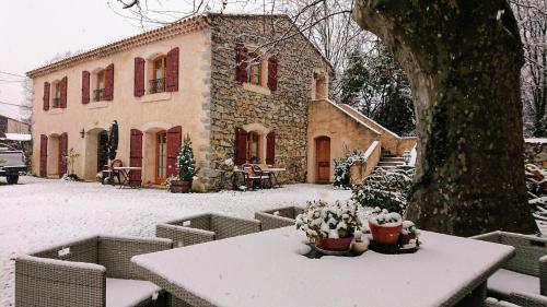 Viesnīcas āriene, Relais de Laval in Caudies-de-Fenouilledes