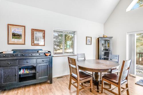 Big Bear House - image 2