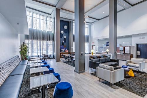 Holiday Inn Express Hotel & Suites Ohio State University- OSU Medical Center by IHG in Columbus, USA