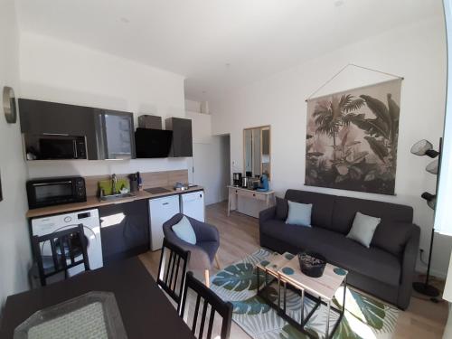 Duplex Bastié T3 calme et climatisé WiFi - Location saisonnière - Lyon