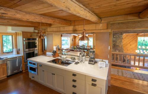 Jackson Hole Hideout