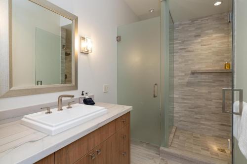 Pacific Ave West 330 B - Central Chalet