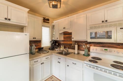 Oak Street South 126 - Dahl Haus Cottage in เตลลูไรด์ (CO)