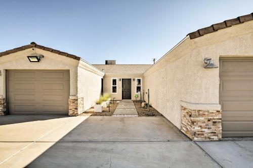 Lavish Lake Havasu Home W/ Pool, Spa & Fire Pit!