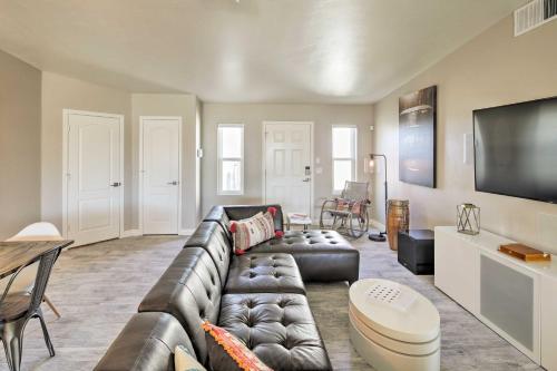 Lavish Lake Havasu Home W/ Pool, Spa & Fire Pit!