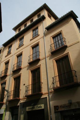 Apartamentos Casa de la Lonja - image 5