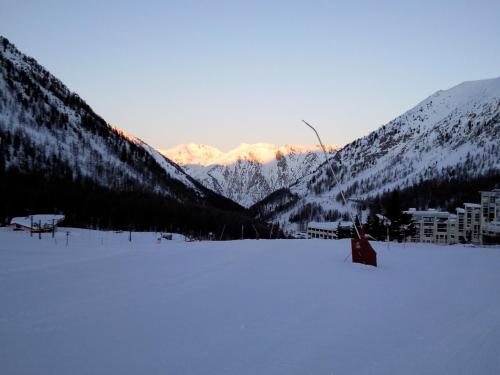 設施, 樂杜羅斯酒店 (Hotel Le Druos) in 伊索拉