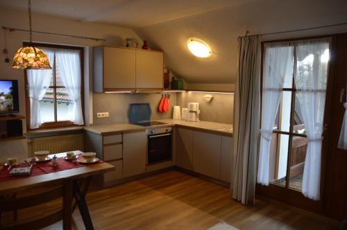 廚房, Ferienwohnung Chiemseestrand Nr. 16 in 希明格
