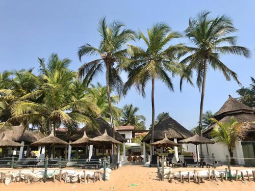 Boblin la Mer hotel restaurant plage Grand-Bassam