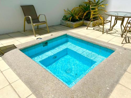 Montecarlo Salinas in Salinas