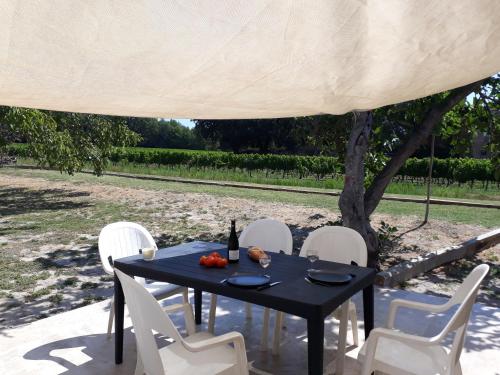 La Petite Maison Dans Les Vignes