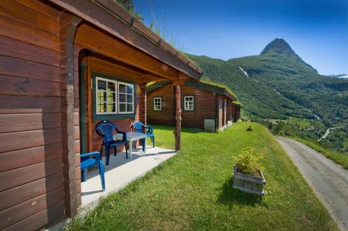 B&B Geiranger - Westerås Gard - Bed and Breakfast Geiranger