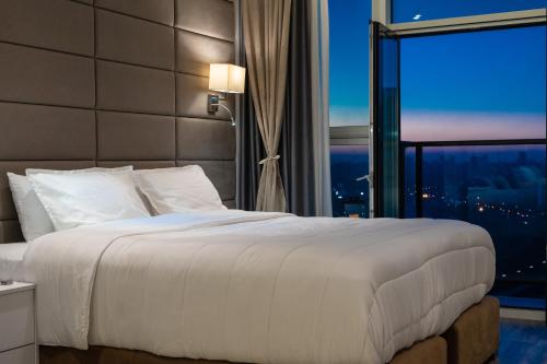 VICTORY LUXURY APARTMENT CEnTER - image 3