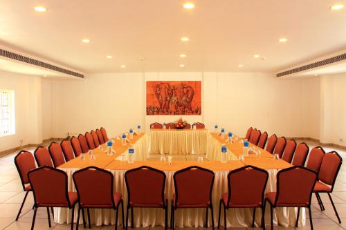 مركز الأعمال, كلاي هاوس (Clay House) in Chalakudy