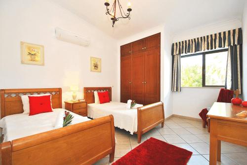Villa Martinica by Algarve Vacation in Guia