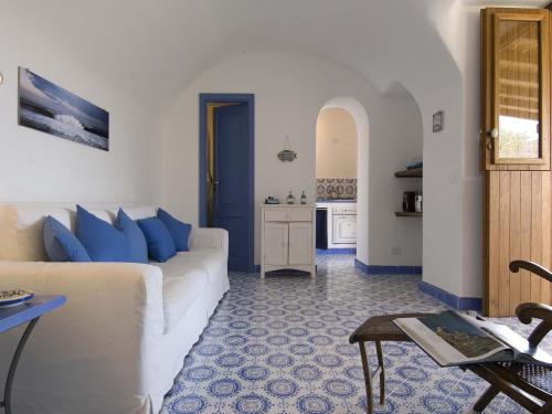 Harmattan – Lipari, WA