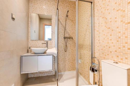 Two Bedroom Apartment in Albur Village 2Q