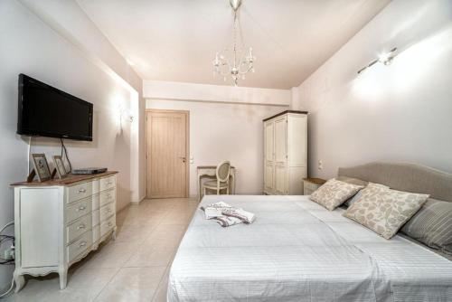 Ioannas Luxury Apartment in Istron