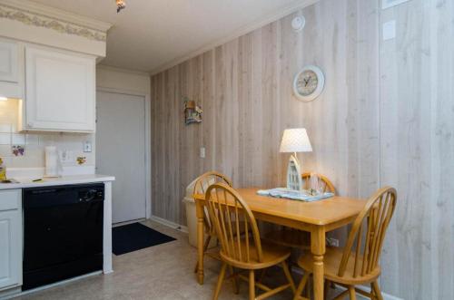 A Place At the Beach - image 4