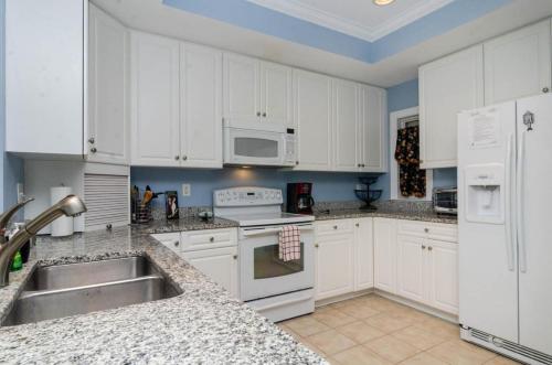 Carolina Bay Unit 204 - image 7