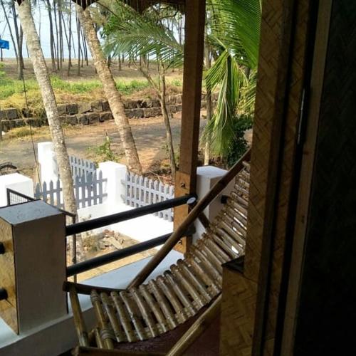 Bamboo Hut Cherai Beach