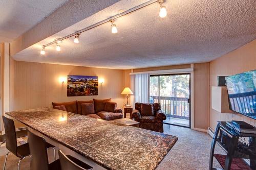 Peak 8 Village E36 - image 7
