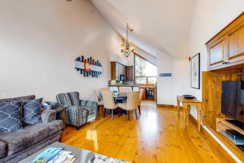 Snowflake Retreat in Breckenridge, USA