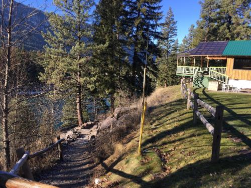 Rimrock Lodge LLC - image 8