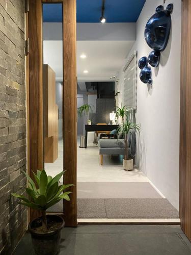 墾丁後灣 藍水軒海景民宿 in Checheng Township