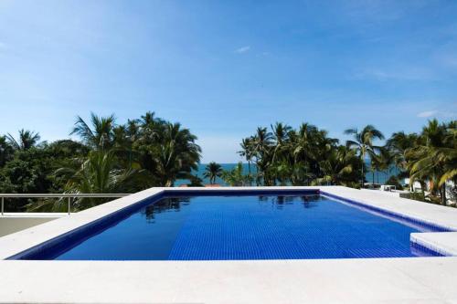 Luxurious Penthouse, breathtaking beach view!!! in Nuevo Vallarta , Mexico