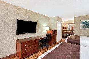 Travelodge by Wyndham Culver City, Лос-Анджелес (фото 6)