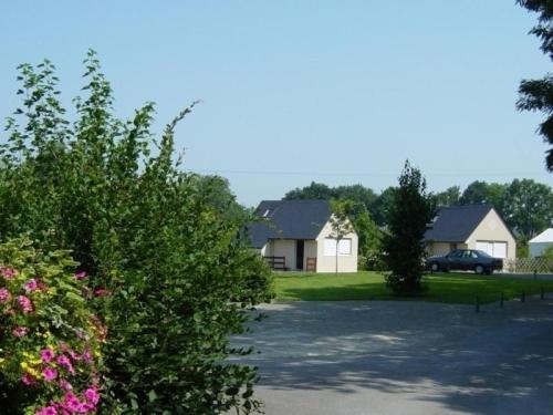 Chalet Andouillé, 3 pièces, 6 personnes - FR-1-600-64 gîte à louer Saint-Jean-sur-Mayenne