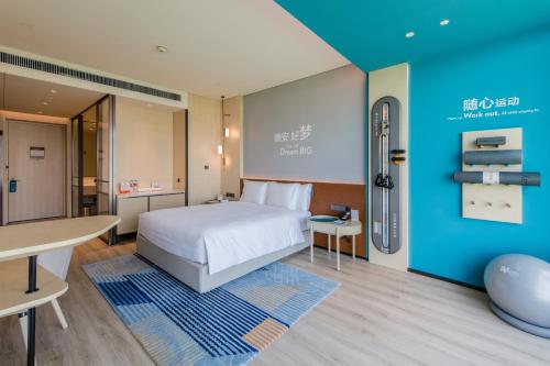 room detail thumbnail 0