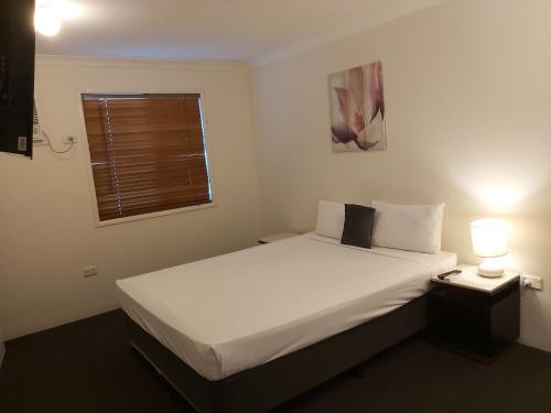 Cosmopolitan Motel & Serviced Apartments