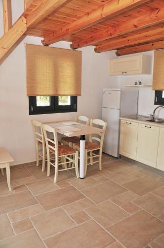  Kleopatra Villas - Seaside Suites in Kolios