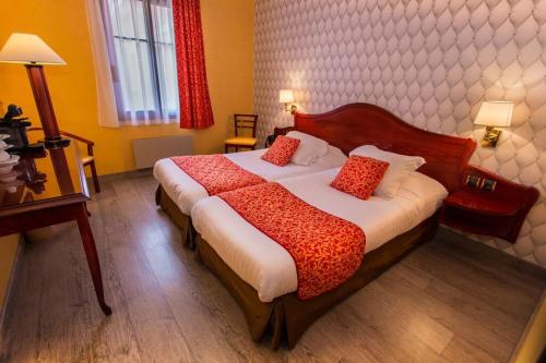 Cit'Hotel - Hotel Le Cèdre Room Type - Comfort Twin Room - Non Smoking