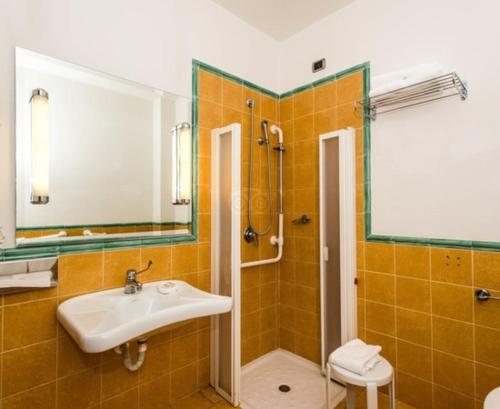 Hotel Apogia Lloyd Rome - Official Site