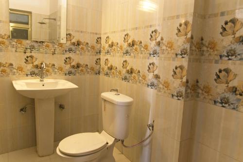 Turquoise 2bhk in the outskirt of Nainital