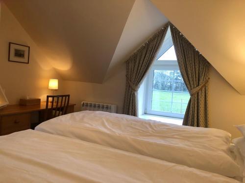 Hearthstanes Steading - image 5