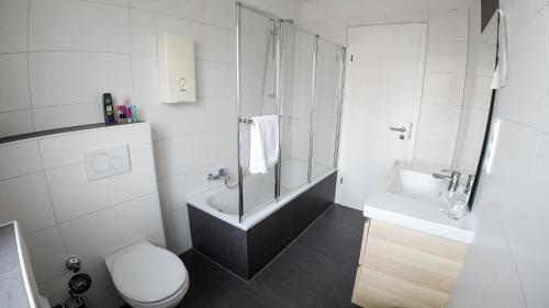 Private and cozy Apartment in Refrath near Cologne Private and cozy Apartment in Refrath near Cologne