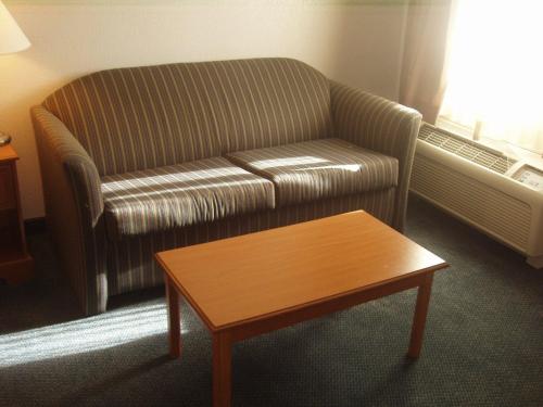 Kozy Inn Columbus – Columbus, OH